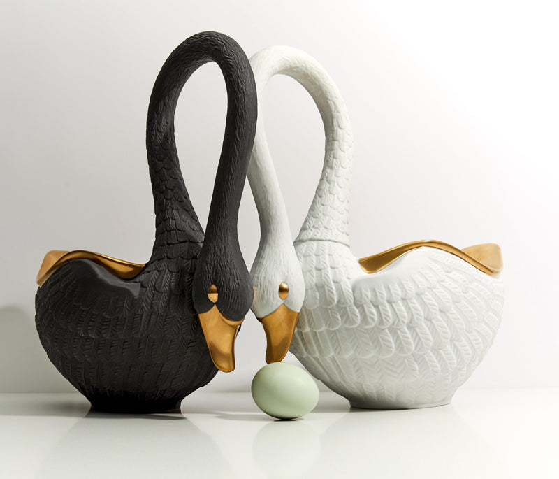 Swan Bowl - Large - Black