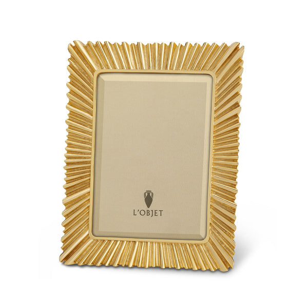 5x7-Inch Gold Ray Frame - Embellished with Intricate Craftsmanship & Adorned with 24K Gold Plating